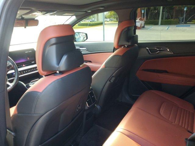 used 2025 Kia Sportage Hybrid car, priced at $33,900