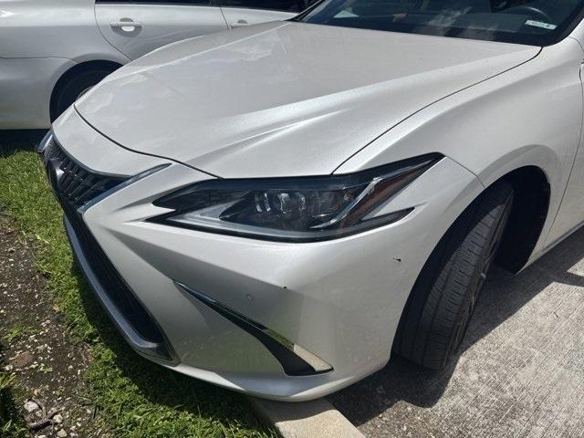 used 2023 Lexus ES 350 car, priced at $35,991