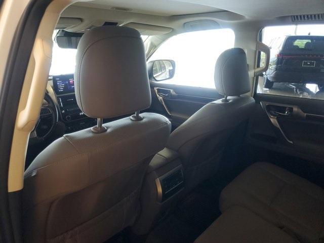 used 2022 Lexus GX 460 car, priced at $49,560