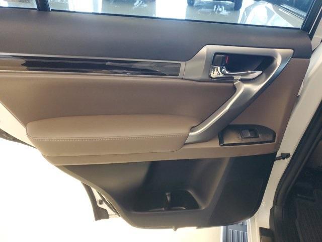 used 2022 Lexus GX 460 car, priced at $49,560