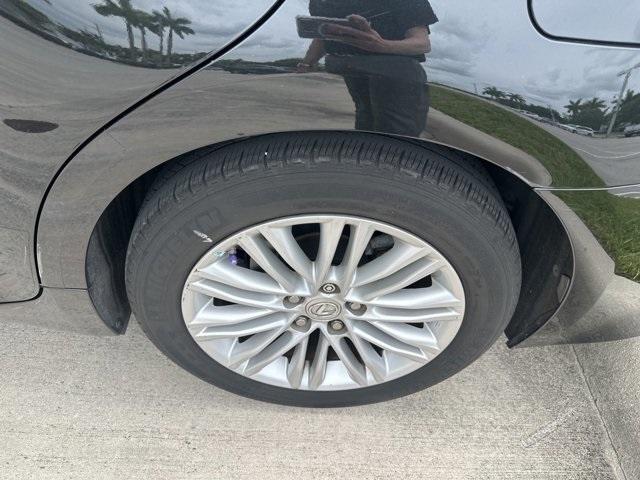 used 2017 Lexus ES 350 car, priced at $25,690