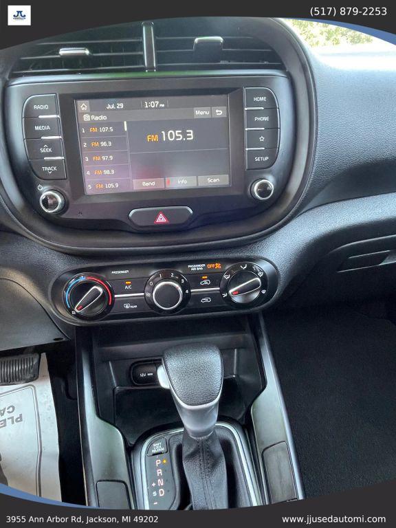 used 2021 Kia Soul car, priced at $13,490
