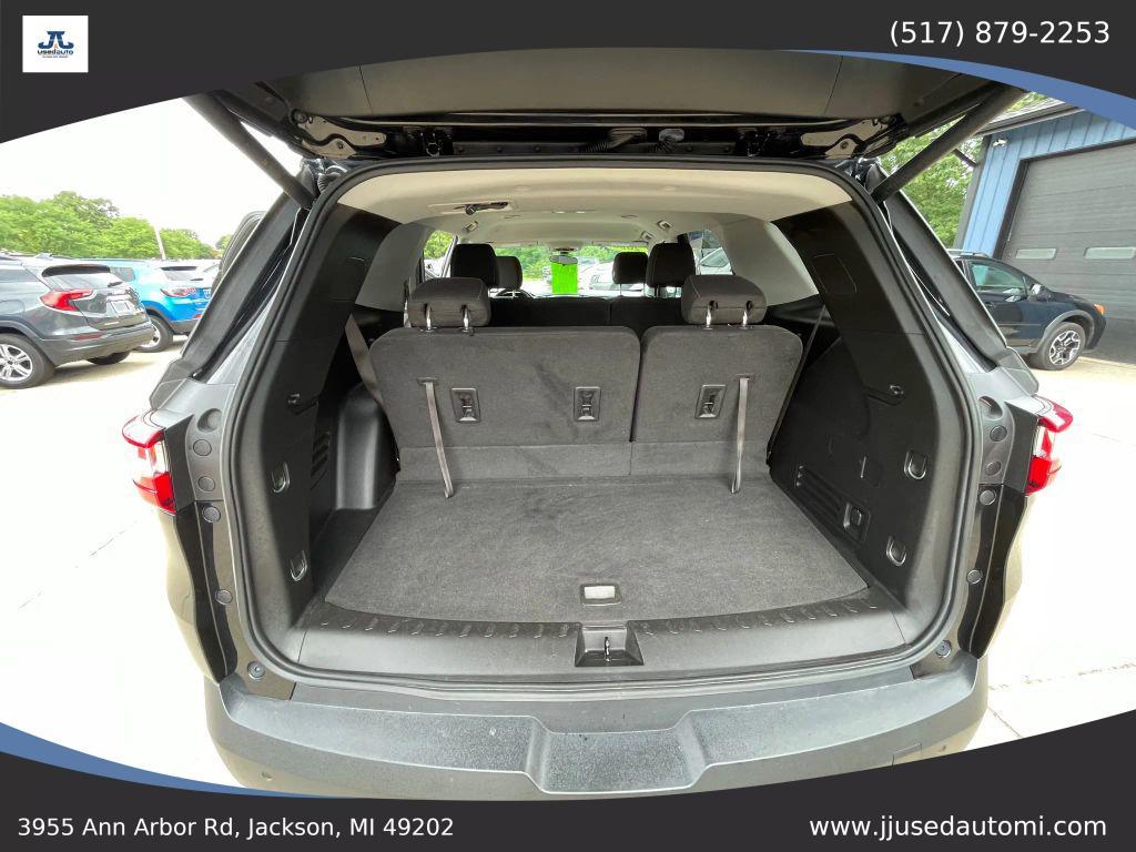 used 2020 Chevrolet Traverse car, priced at $17,990