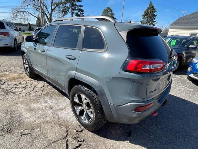 used 2014 Jeep Cherokee car, priced at $11,990