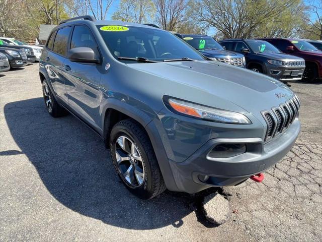 used 2014 Jeep Cherokee car, priced at $11,990