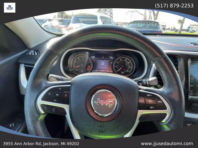 used 2014 Jeep Cherokee car, priced at $11,990