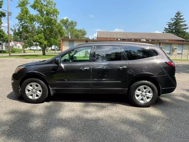 used 2016 Chevrolet Traverse car, priced at $10,900