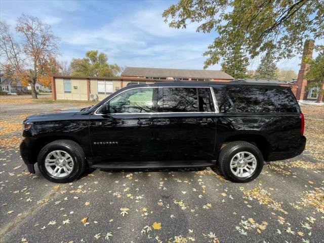 used 2015 Chevrolet Suburban car, priced at $20,900