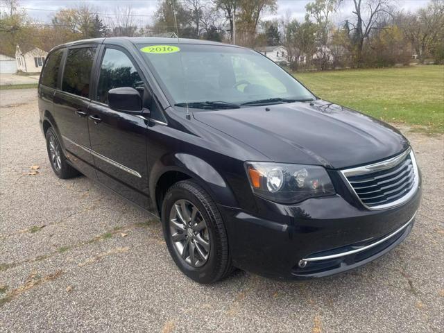 used 2016 Chrysler Town & Country car, priced at $9,990