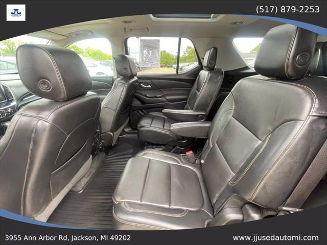 used 2018 Chevrolet Traverse car, priced at $18,990