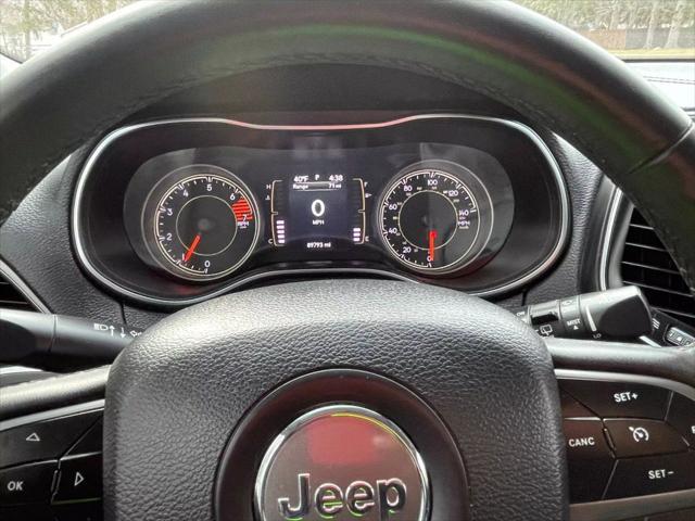used 2020 Jeep Cherokee car, priced at $17,990