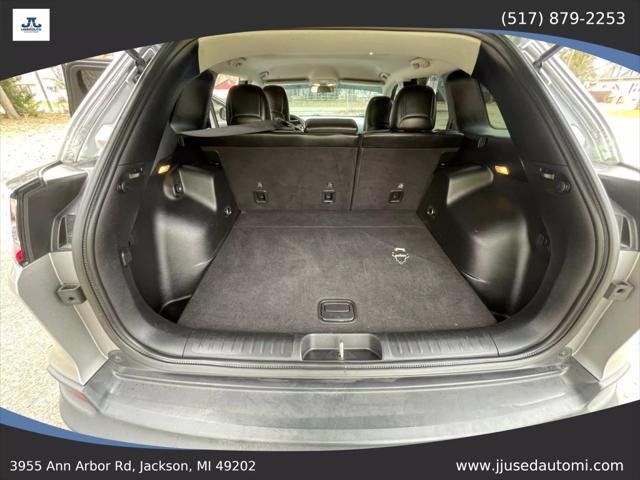 used 2020 Jeep Cherokee car, priced at $17,990
