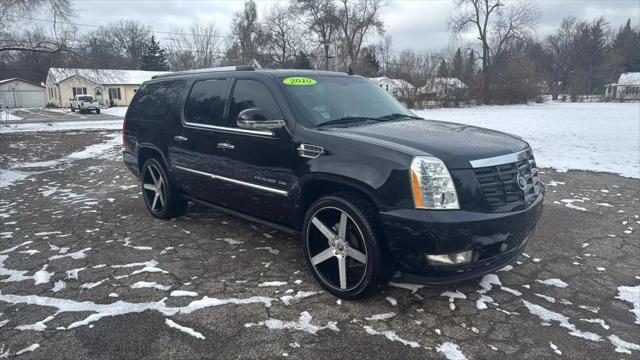 used 2010 Cadillac Escalade ESV car, priced at $15,500