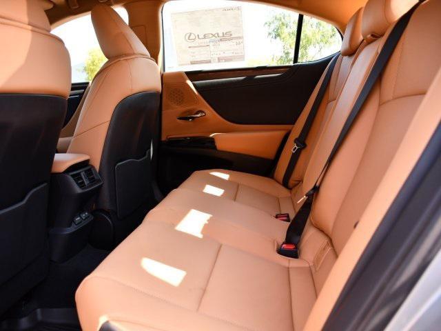 new 2025 Lexus ES 300h car, priced at $50,490