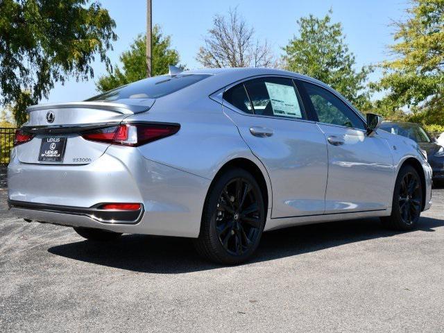 new 2025 Lexus ES 300h car, priced at $50,490