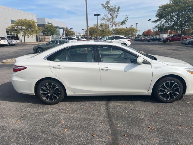 used 2015 Toyota Camry Hybrid car, priced at $14,000