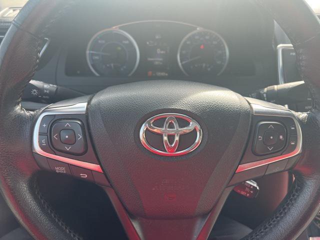 used 2015 Toyota Camry Hybrid car, priced at $14,000