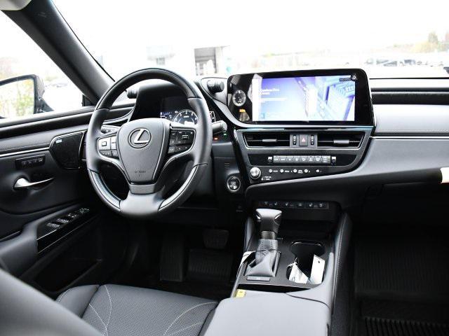 new 2025 Lexus ES 350 car, priced at $54,130