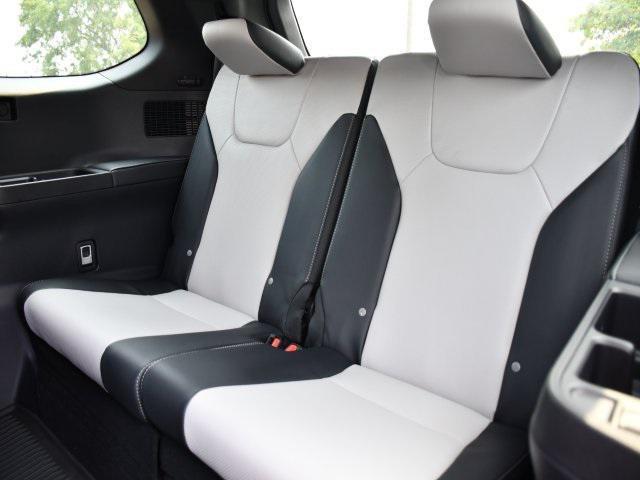 new 2025 Lexus TX 500h car, priced at $70,068