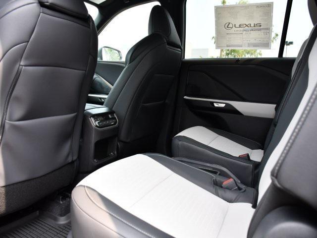new 2025 Lexus TX 500h car, priced at $70,068