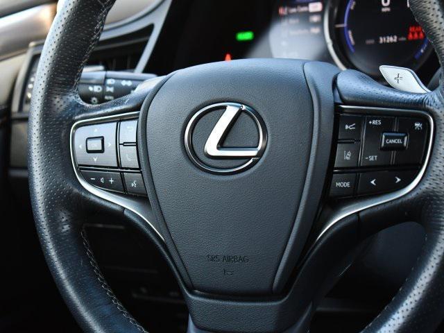 used 2022 Lexus ES 300h car, priced at $40,500