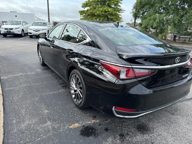 used 2024 Lexus ES 300h car, priced at $48,000
