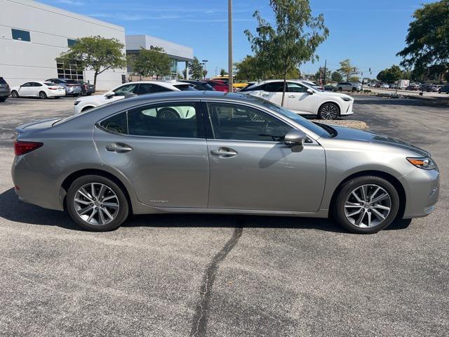 used 2017 Lexus ES 300h car, priced at $23,000