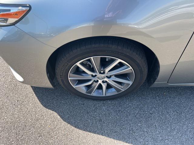 used 2017 Lexus ES 300h car, priced at $23,000