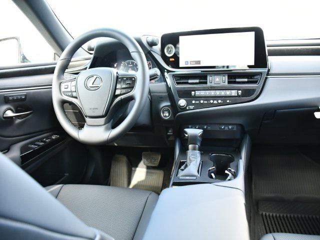 new 2025 Lexus ES 350 car, priced at $51,530