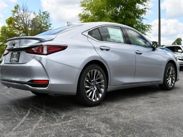 new 2024 Lexus ES 300h car, priced at $52,447