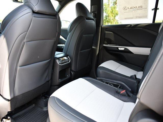 new 2026 Lexus TX 500h car, priced at $72,675