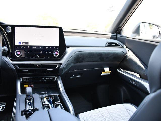 new 2026 Lexus TX 500h car, priced at $72,675