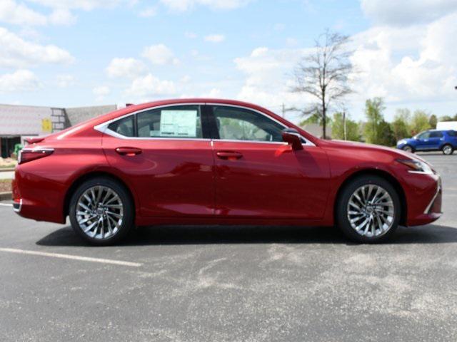 new 2025 Lexus ES 300h car, priced at $57,149