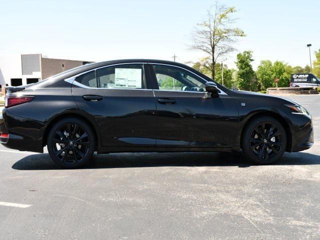 new 2025 Lexus ES 300h car, priced at $52,119