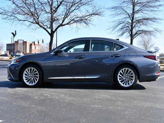 used 2023 Lexus ES 350 car, priced at $44,000