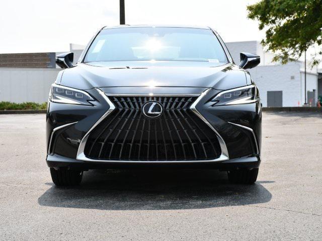 new 2025 Lexus ES 300h car, priced at $55,557