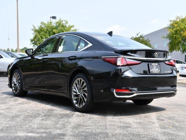 new 2025 Lexus ES 300h car, priced at $55,557
