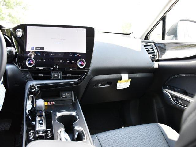 new 2025 Lexus NX 350 car, priced at $51,585