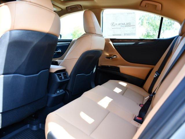 new 2025 Lexus ES 300h car, priced at $49,543