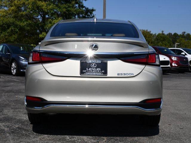 new 2025 Lexus ES 300h car, priced at $49,543