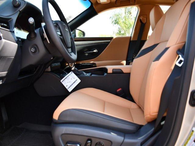 new 2025 Lexus ES 300h car, priced at $49,543