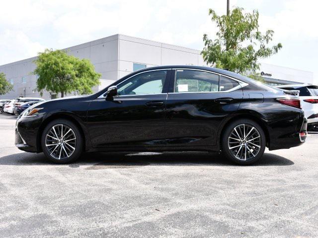 new 2025 Lexus ES 300h car, priced at $50,825