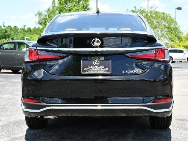 new 2024 Lexus ES 300h car, priced at $51,870
