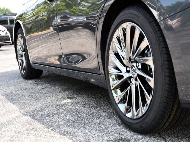 new 2025 Lexus ES 350 car, priced at $54,940