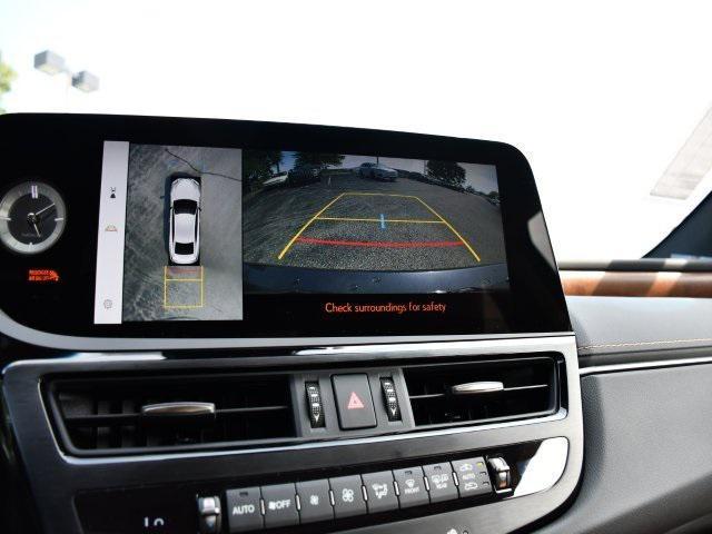 new 2025 Lexus ES 350 car, priced at $54,940