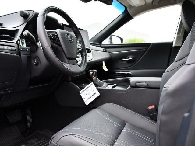 new 2025 Lexus ES 300h car, priced at $53,530