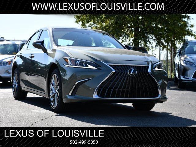 new 2025 Lexus ES 300h car, priced at $52,098