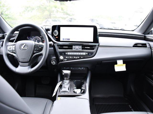 new 2025 Lexus ES 300h car, priced at $50,089