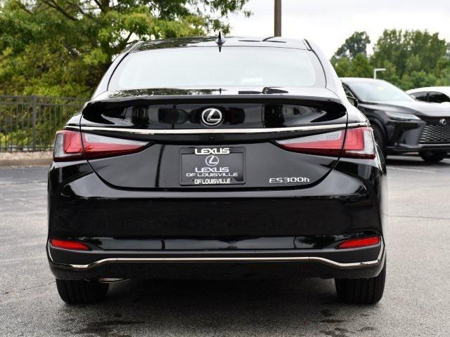 new 2025 Lexus ES 300h car, priced at $50,089