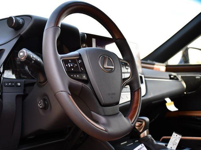 new 2025 Lexus ES 350 car, priced at $51,752